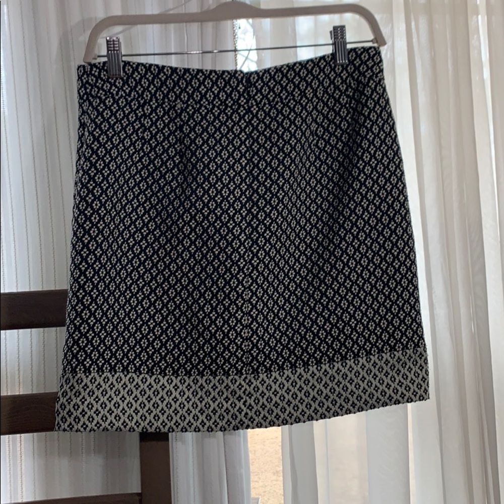 Ann Taylor LOFT skirt size 4